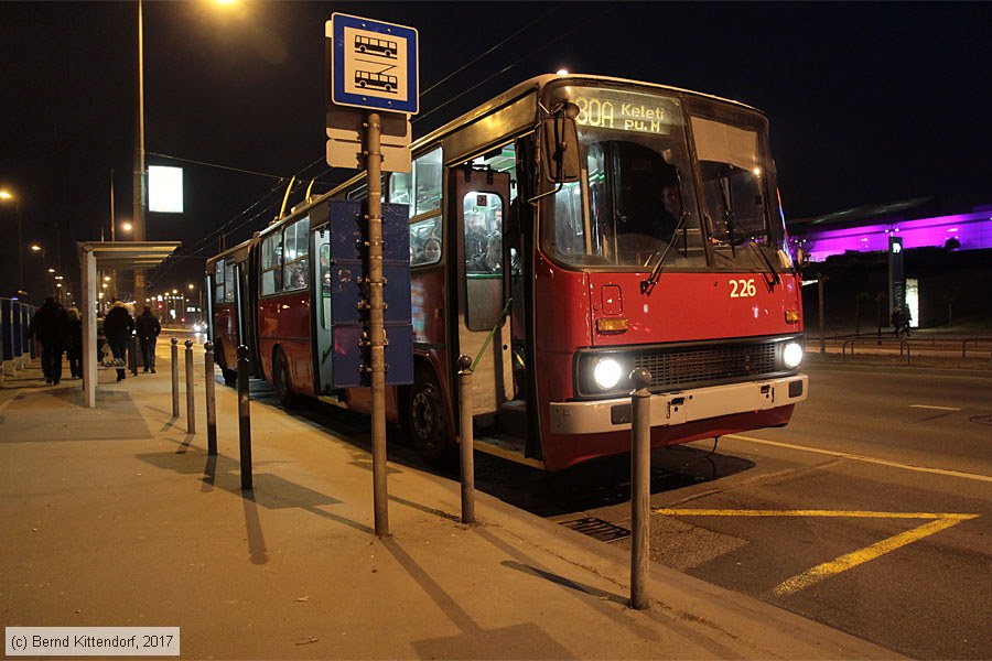 Budapest - Trolleybus - 226
/ Bild: budapest226_bk1702270461.jpg