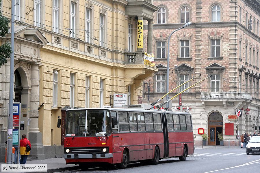 Budapest - Trolleybus - 235
/ Bild: budapest235_bk0809190124.jpg