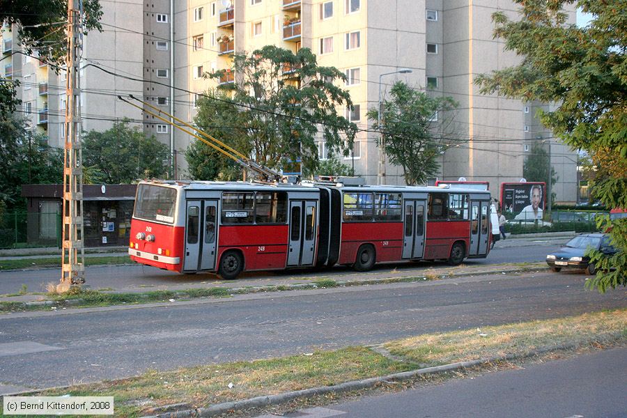 Budapest - Trolleybus - 249
/ Bild: budapest249_bk0809180439.jpg Budapest - Trolleybus - 249
/ Bild: budapest249_bk0809180439.jpg