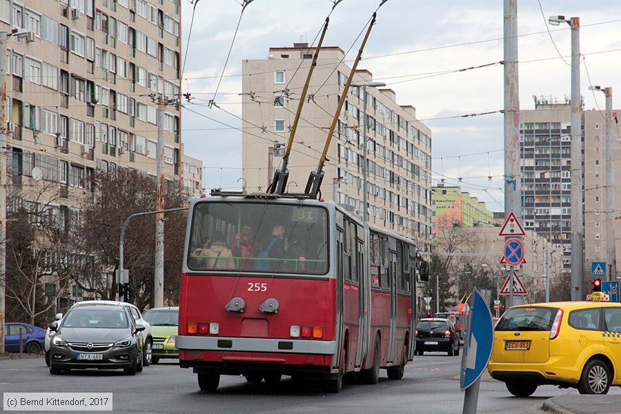 Budapest - Trolleybus - 255
/ Bild: budapest255_bk1702280296.jpg
