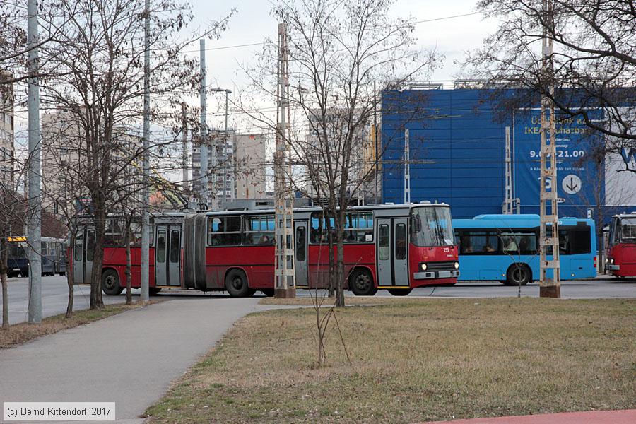 Budapest - Trolleybus - 255
/ Bild: budapest255_bk1702280351.jpg