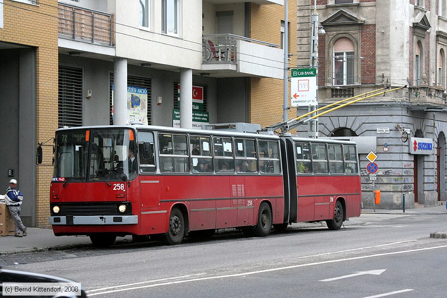 Budapest - Trolleybus - 258
/ Bild: budapest258_bk0809190114.jpg