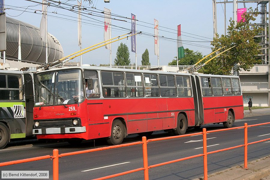 Budapest - Trolleybus - 259
/ Bild: budapest259_bk0809190039.jpg