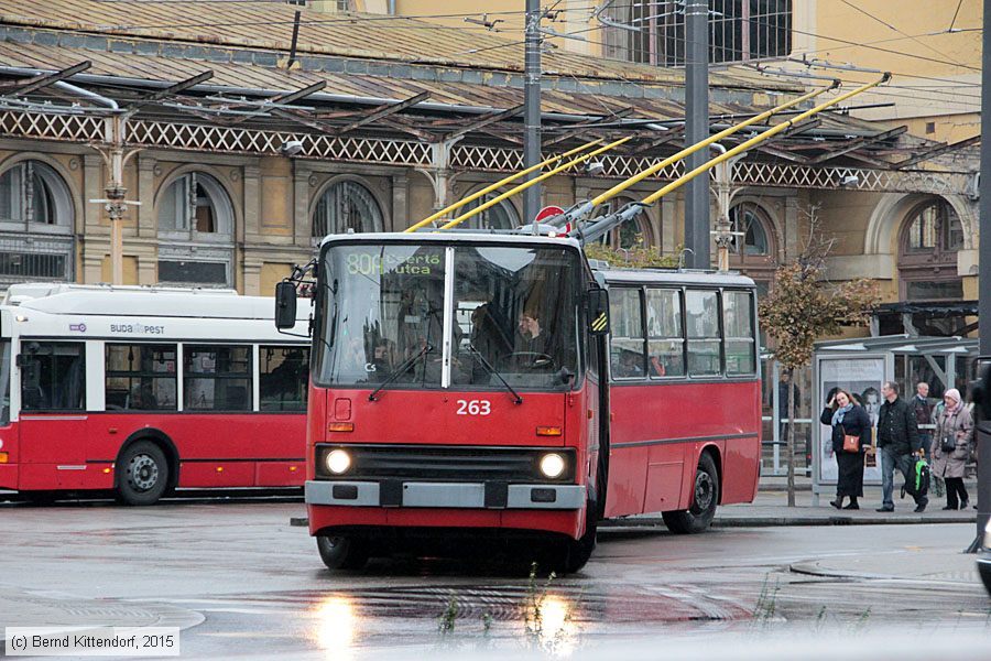 Budapest - Trolleybus - 263
/ Bild: budapest263_bk1510140148.jpg Budapest - Trolleybus - 263
/ Bild: budapest263_bk1510140148.jpg