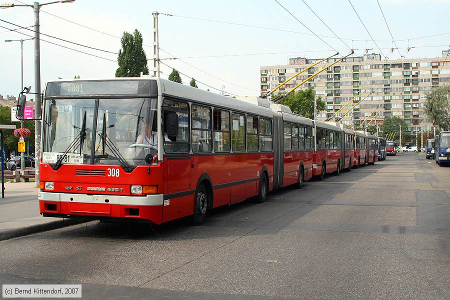 Budapest - Trolleybus - 308
/ Bild: budapest308_bk0708090254.jpg