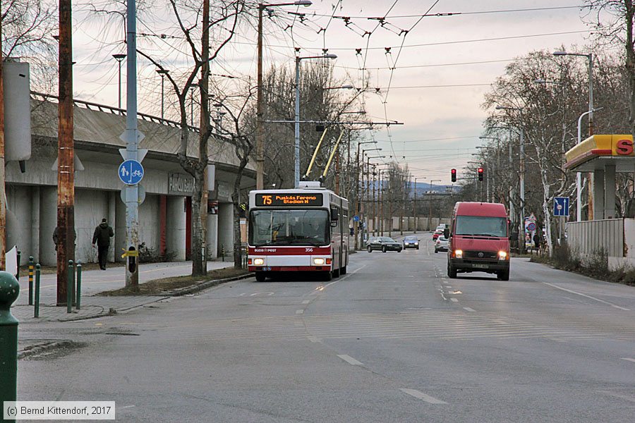 Budapest - Trolleybus - 356
/ Bild: budapest356_bk1703010388.jpg