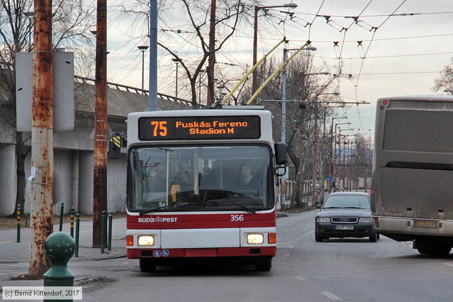 Budapest - Trolleybus - 356
/ Bild: budapest356_bk1703010390.jpg