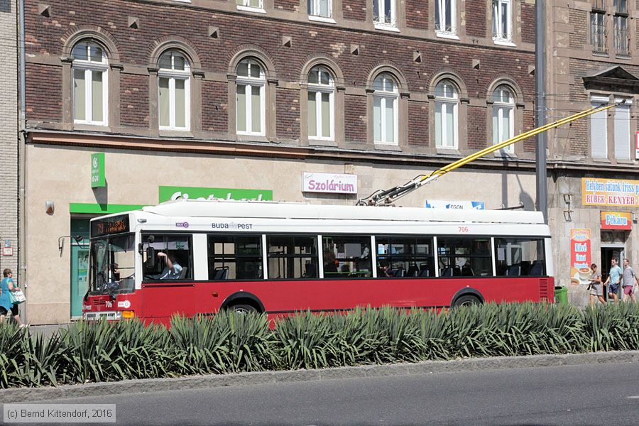 Budapest - Trolleybus - 706
/ Bild: budapest706_bk1608310178.jpg