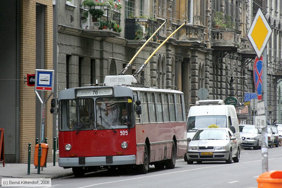 Budapest - Trolleybus - 909
/ Bild: budapest909_bk0809190119.jpg