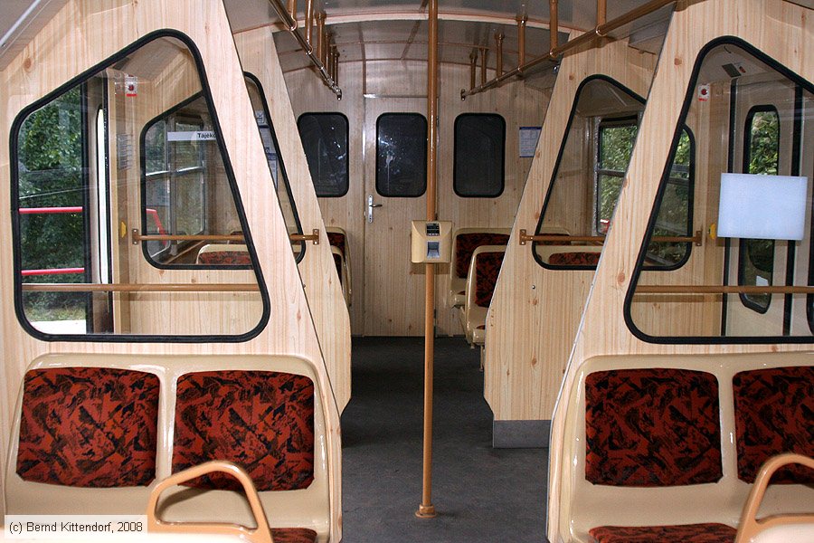 Budapest - Zahnradbahn - 64 - Innenansicht
/ Bild: budapest64_bk0809190356.jpg