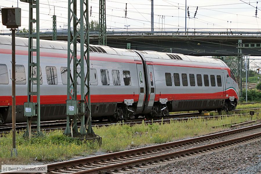 FS - Trenitalia - ETR 610.12
/ Bild: fs610112_bk2109210063.jpg