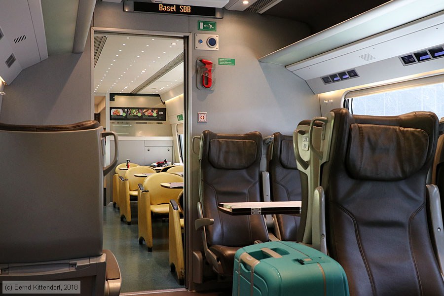 FS - Trenitalia - ETR 610.12 - Innenansicht
/ Bild: fs610312_bk1807160029.jpg