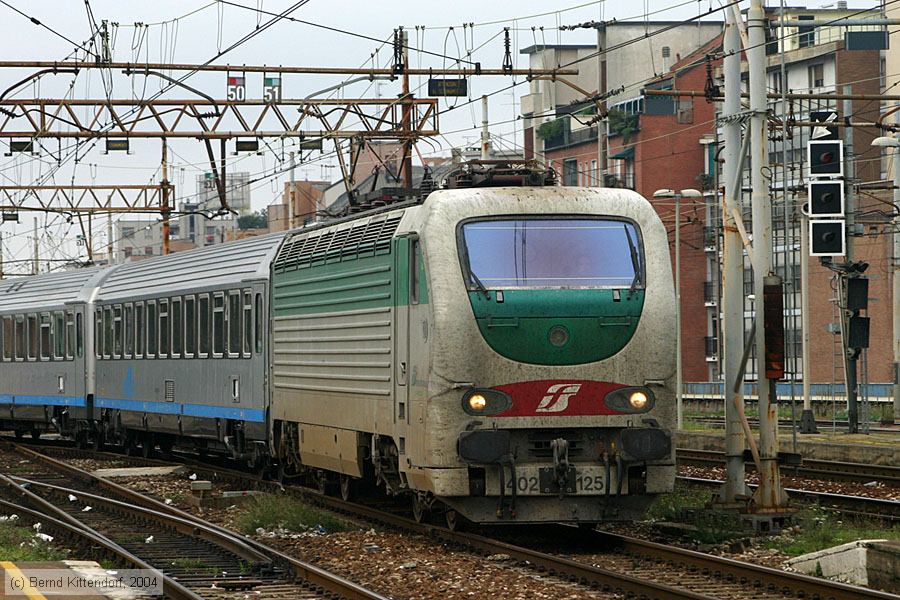 FS - Trenitalia - E 402 125
/ Bild: fs402125_e0011640.jpg FS - Trenitalia - E 402 125
/ Bild: fs402125_e0011640.jpg