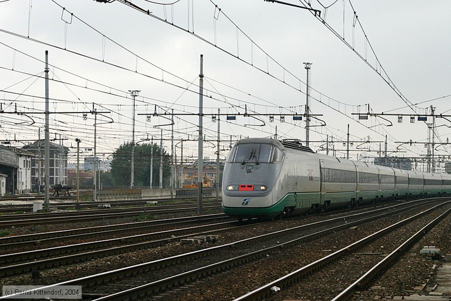 FS - Trenitalia - ETR 500 - 28-A
/ Bild: fs404158_e0011556.jpg