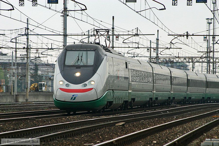 FS - Trenitalia - ETR 500 - 48-A
/ Bild: fs404524_e0011569.jpg