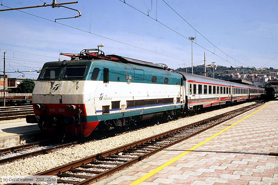 FS - Trenitalia - E 444 020
/ Bild: fs444020_dk153632.jpg