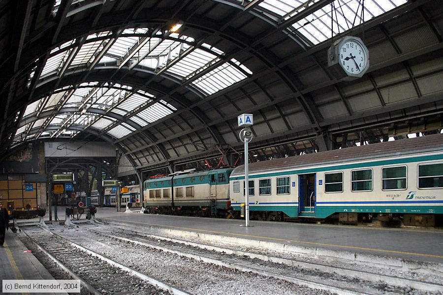 Bahnhof Milano Centrale
/ Bild: bfmilanocentrale_e0011061.jpg