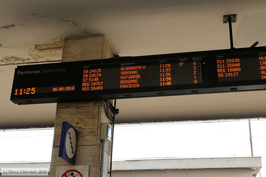 Italien Bahnhöfe Milano Greco Pirelli