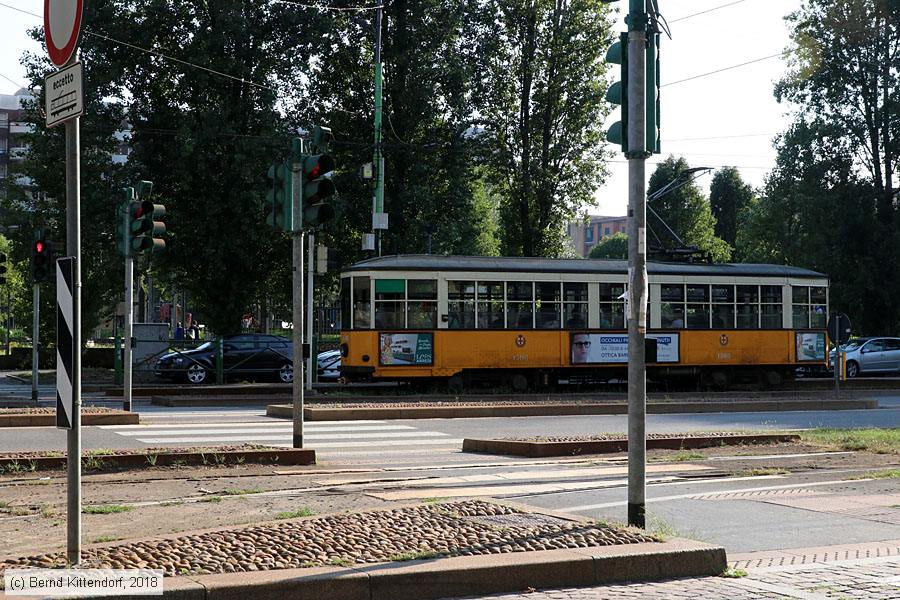 Tram Milano - 1596
/ Bild: milano1596_bk1808050211.jpg
