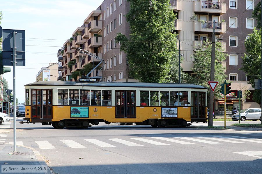 Tram Milano - 1745
/ Bild: milano1745_bk1808070001.jpg
