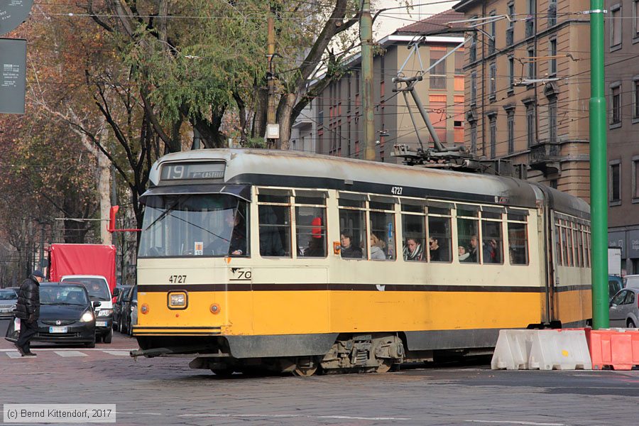 Tram Milano - 4727
/ Bild: milano4727_bk1712120121.jpg