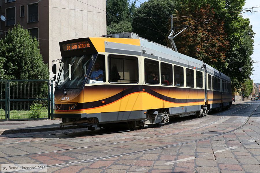 Tram Milano - 4913
/ Bild: milano4913_bk1808080046.jpg