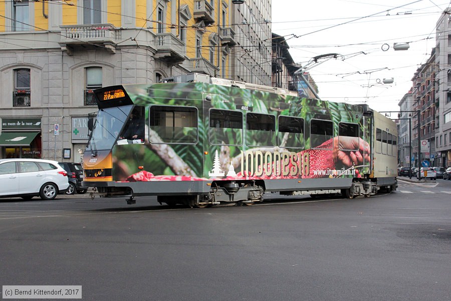 Tram Milano - 4932
/ Bild: milano4932_bk1712120123.jpg Tram Milano - 4932
/ Bild: milano4932_bk1712120123.jpg