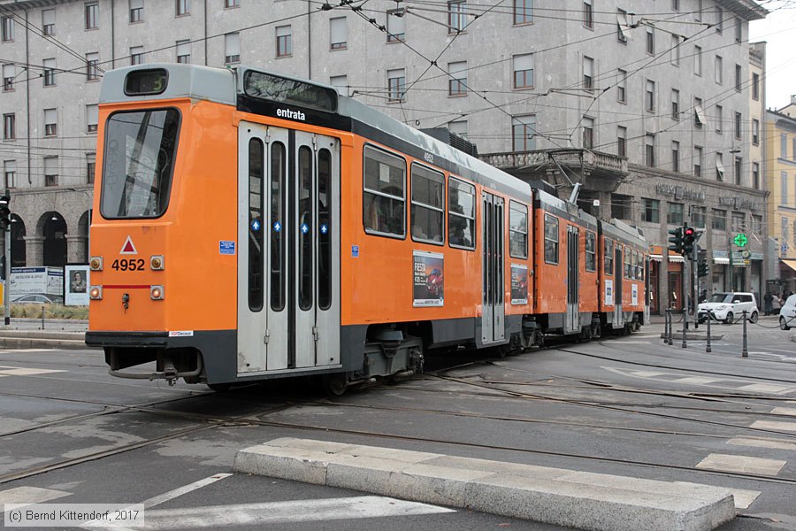 Tram Milano - 4952
/ Bild: milano4952_bk1712120231.jpg