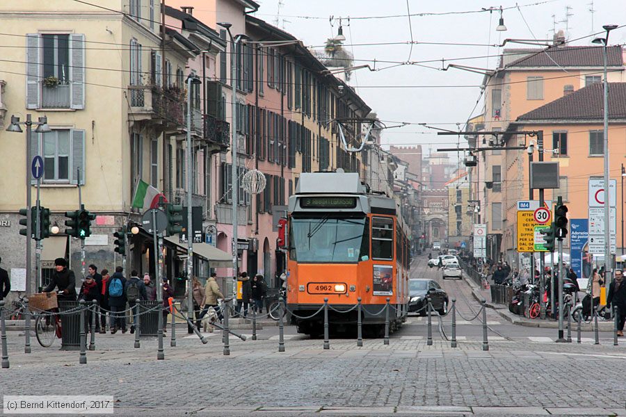 Tram Milano - 4962
/ Bild: milano4962_bk1712120263.jpg