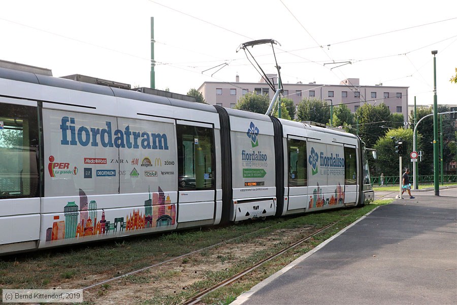 Tram Milano - 7016
/ Bild: milano7016_bk1908270276.jpg Tram Milano - 7016
/ Bild: milano7016_bk1908270276.jpg