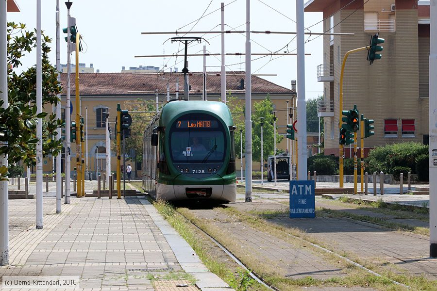 Tram Milano - 7128
/ Bild: milano7128_bk1808060116.jpg