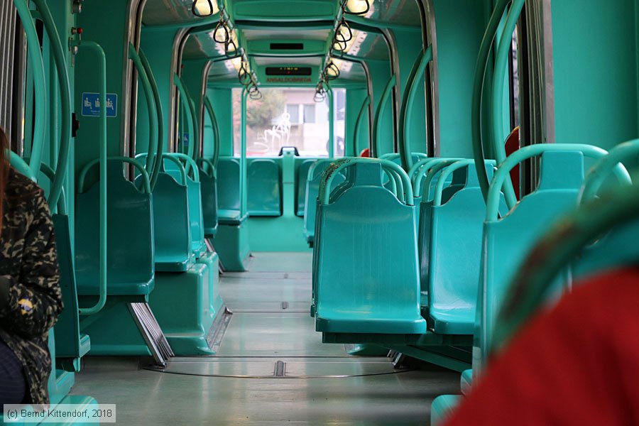 Tram Milano - 7129 - Innenansicht
/ Bild: milano7129_bk1804110145.jpg
