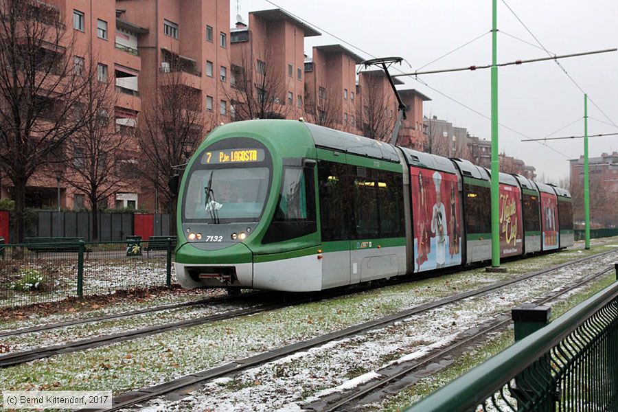 Tram Milano - 7132
/ Bild: milano7132_bk1712110365.jpg