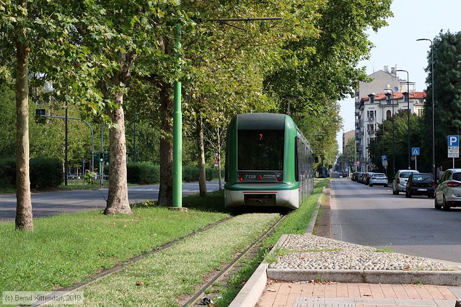 Tram Milano - 7139
/ Bild: milano7139_bk1908260031.jpg