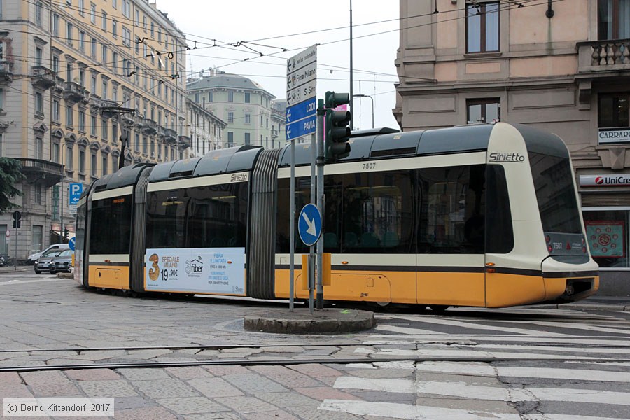 Tram Milano - 7507
/ Bild: milano7507_bk1712120157.jpg