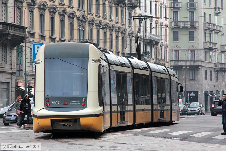 Tram Milano - 7507
/ Bild: milano7507_bk1712120158.jpg
