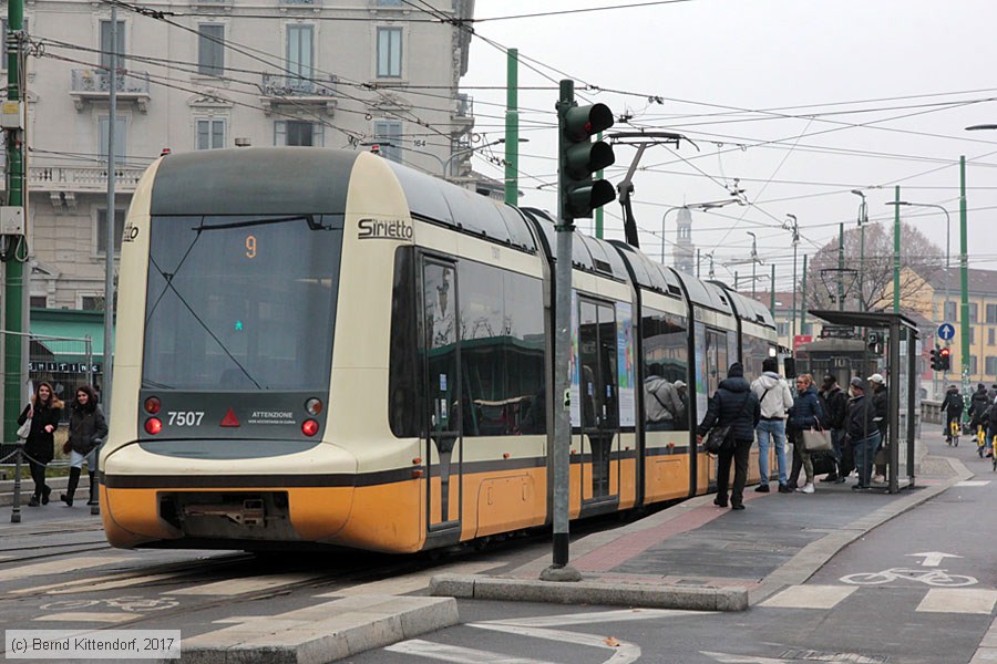 Tram Milano - 7507
/ Bild: milano7507_bk1712120262.jpg