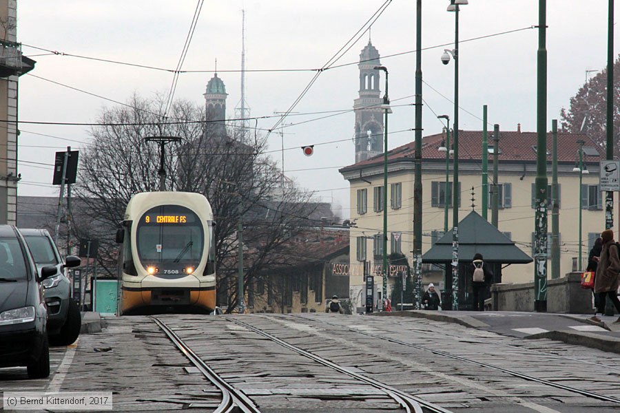 Tram Milano - 7508
/ Bild: milano7508_bk1712120321.jpg