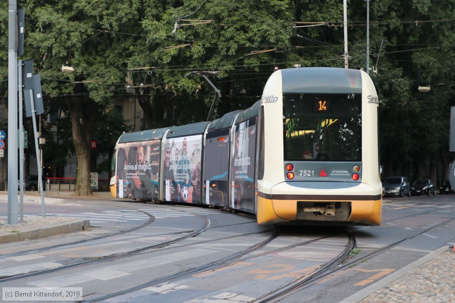 Tram Milano - 7521
/ Bild: milano7521_bk1908250269.jpg Tram Milano - 7521
/ Bild: milano7521_bk1908250269.jpg