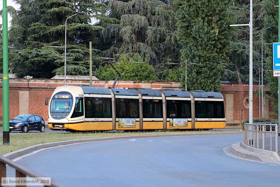 Tram Milano - 7522
/ Bild: milano7522_bk1808050281.jpg