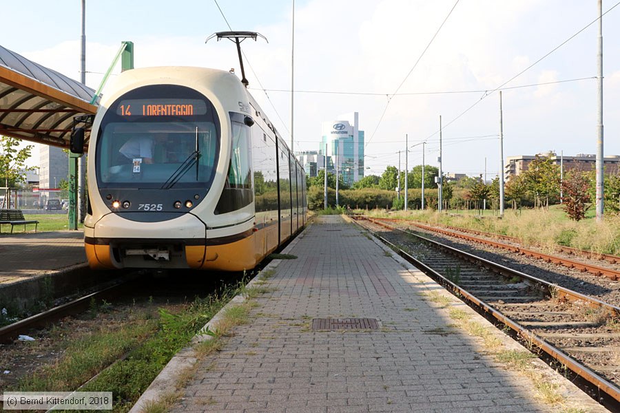 Tram Milano - 7525
/ Bild: milano7525_bk1808060284.jpg