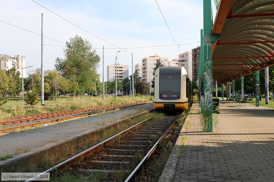 Tram Milano - 7525
/ Bild: milano7525_bk1808060288.jpg Tram Milano - 7525
/ Bild: milano7525_bk1808060288.jpg