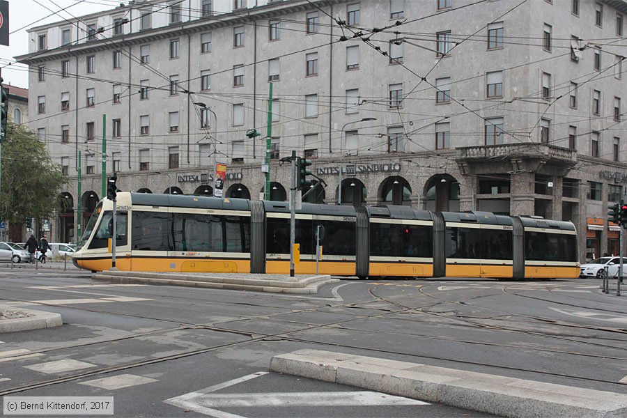 Tram Milano - 7601
/ Bild: milano7601_bk1712120237.jpg