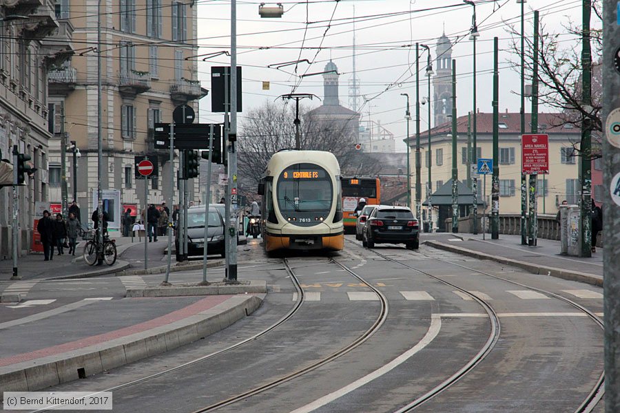 Tram Milano - 7613
/ Bild: milano7613_bk1712120322.jpg