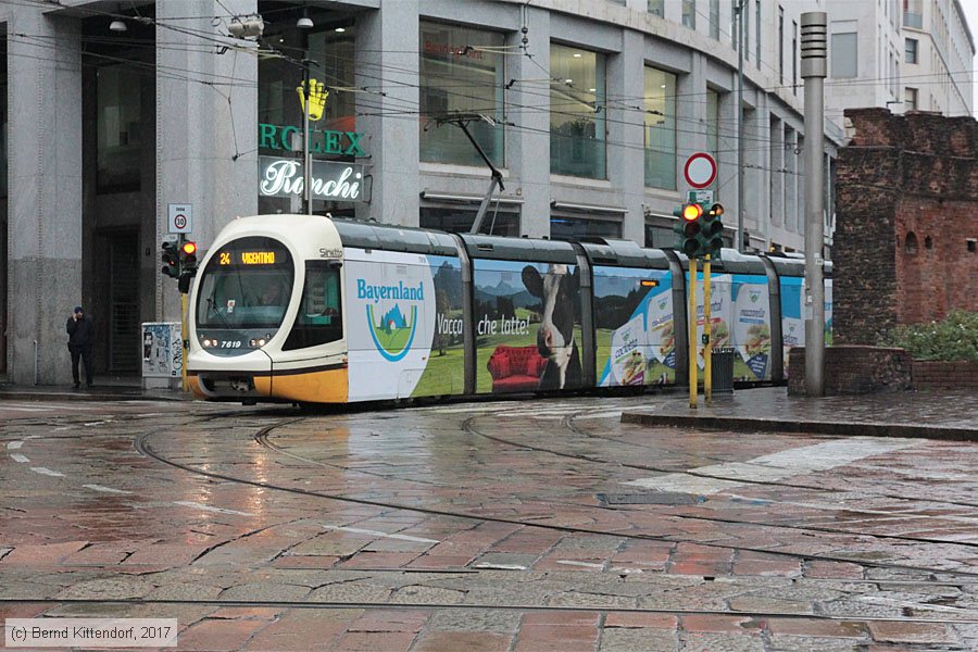 Tram Milano - 7619
/ Bild: milano7619_bk1712110204.jpg Tram Milano - 7619
/ Bild: milano7619_bk1712110204.jpg