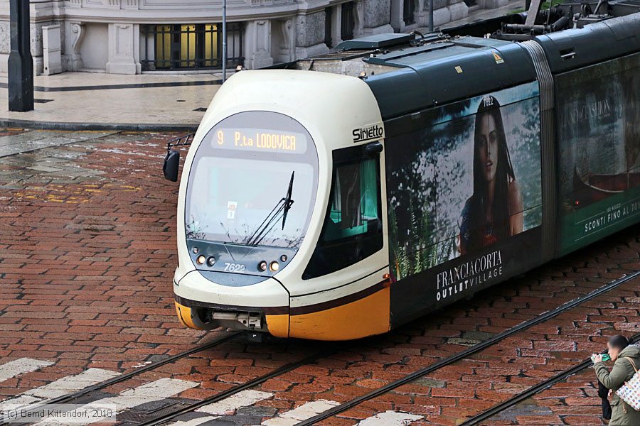 Tram Milano - 7622
/ Bild: milano7622_bk1804120010.jpg