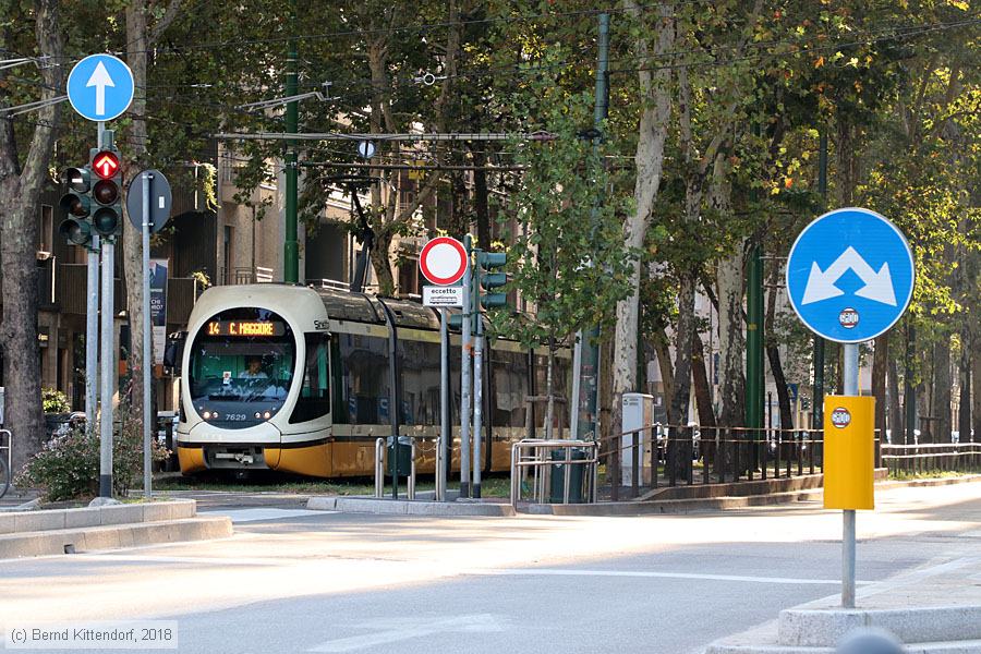 Tram Milano - 7629
/ Bild: milano7629_bk1808050240.jpg