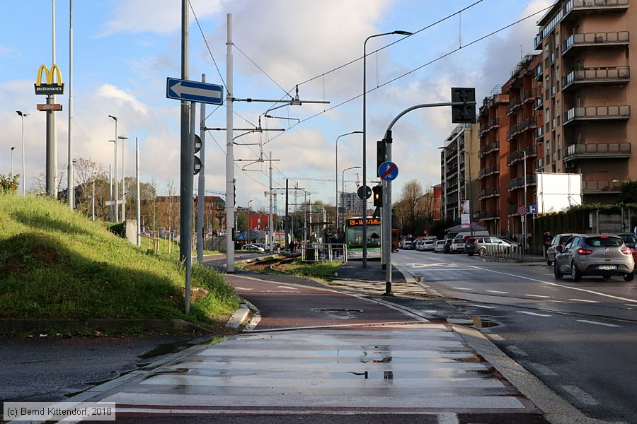 Milano - Tranviaria interurbana - Anlagen
/ Bild: milanoanlagen_bk1804100460.jpg Milano - Tranviaria interurbana - Anlagen
/ Bild: milanoanlagen_bk1804100460.jpg