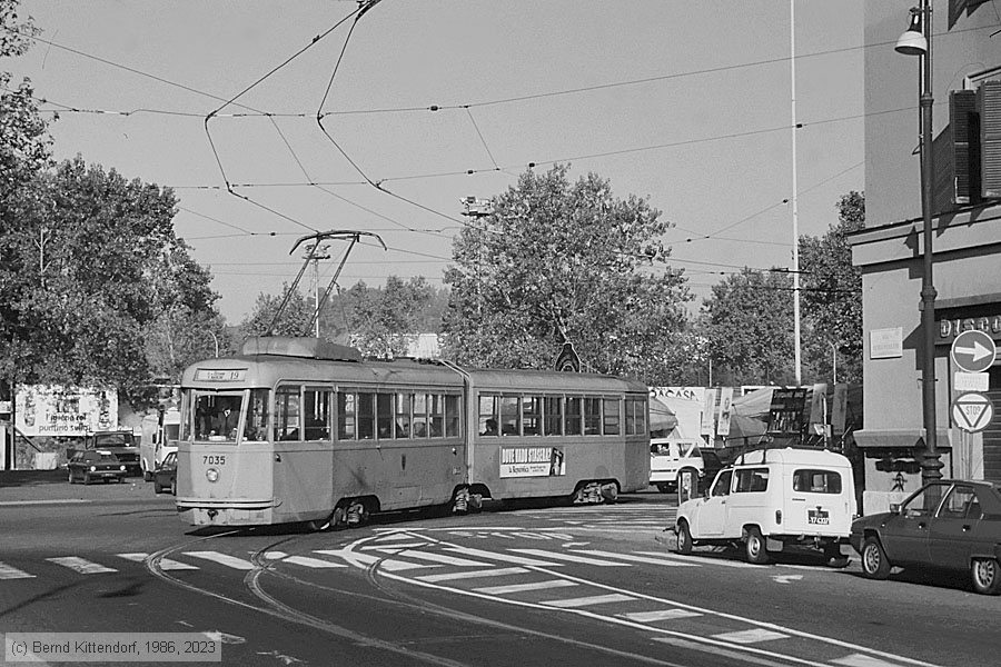 Tranviaria di Roma - 7035
/ Bild: roma7035_df109120.jpg Tranviaria di Roma - 7035
/ Bild: roma7035_df109120.jpg