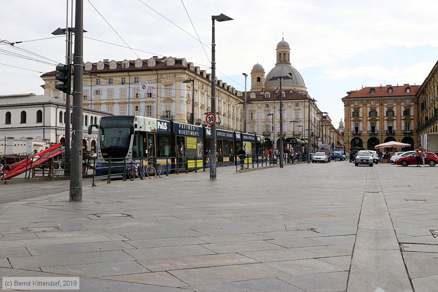 Straßenbahn Torino - 6021
/ Bild: torino6021_bk1908280308.jpg Straßenbahn Torino - 6021
/ Bild: torino6021_bk1908280308.jpg